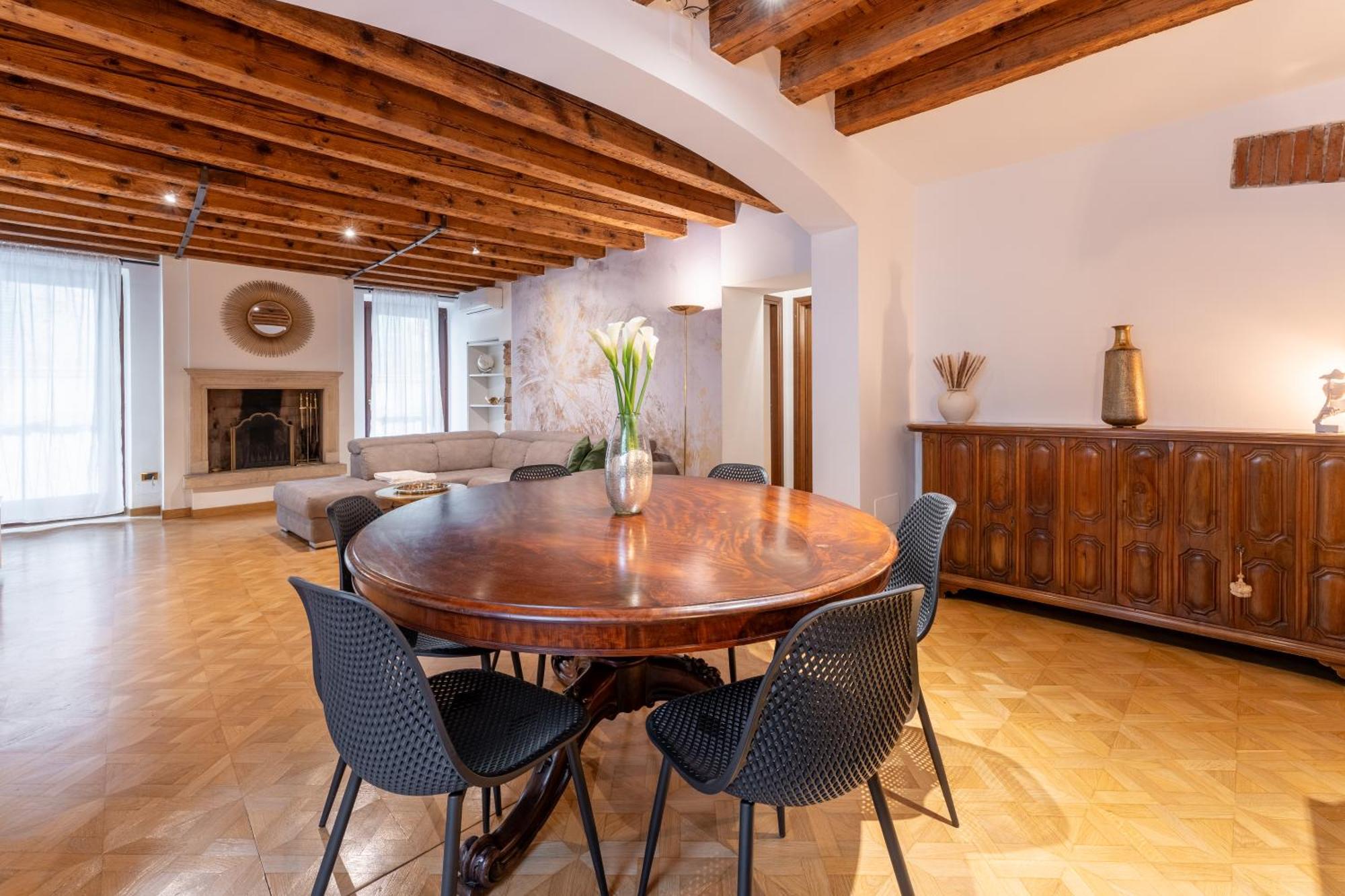Sgarzerie Luxury Flat 2 Rooms 120Mq Verona Buitenkant foto