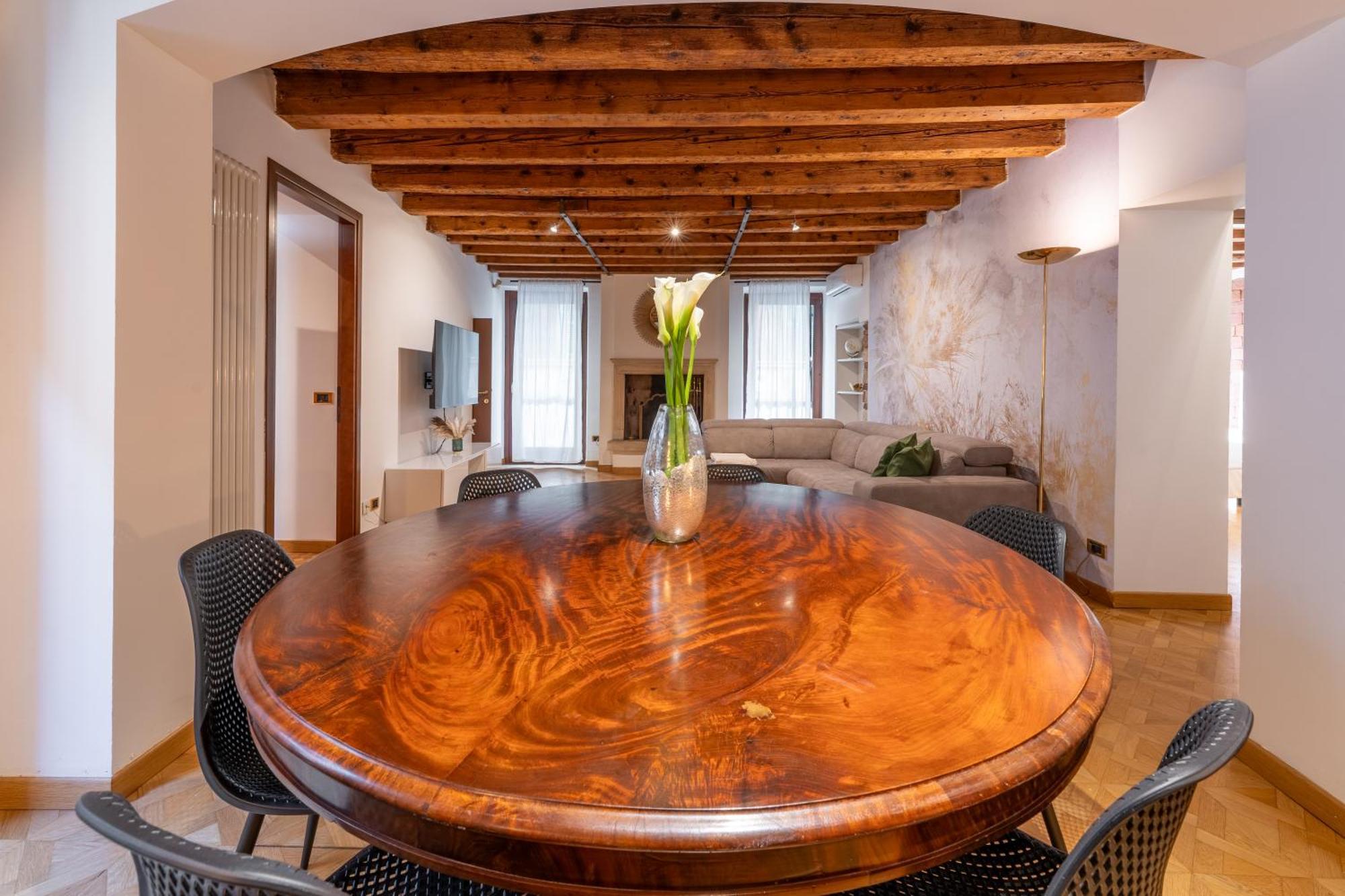 Sgarzerie Luxury Flat 2 Rooms 120Mq Verona Buitenkant foto